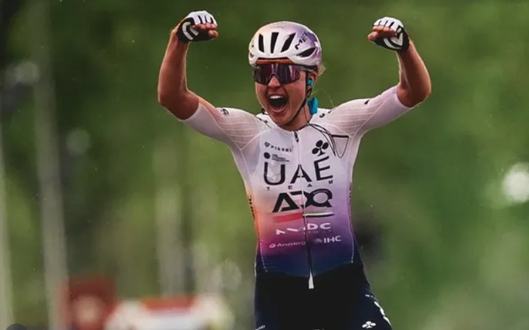 girodociclismo.com.br paula blasi surpreende favoritas e vence a amstel gold race feminina confira os resultados e a chegada image 9