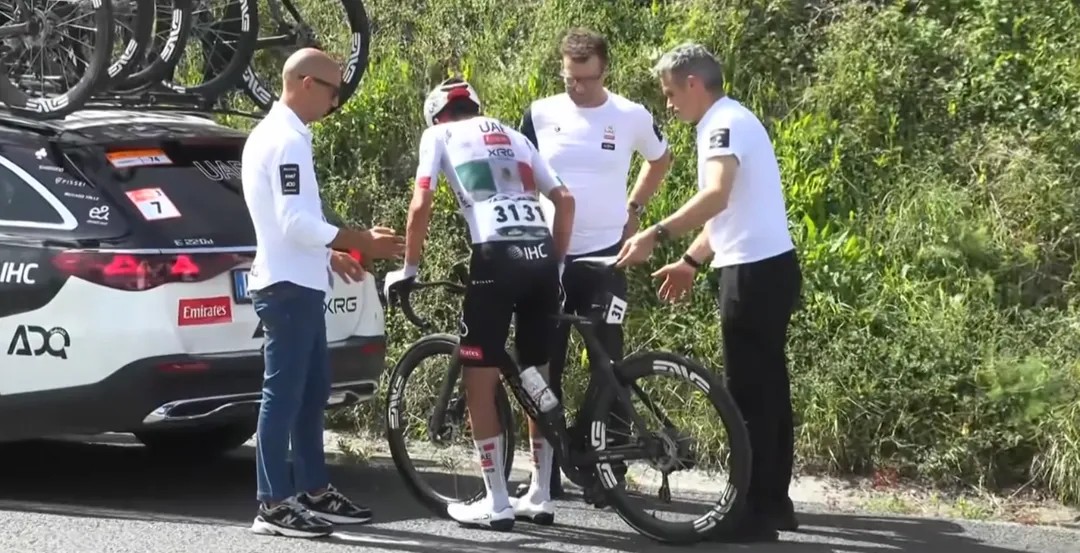 girodociclismo.com.br queda encerra participacao de isaac del toro no itzulia pais basco 2026 image