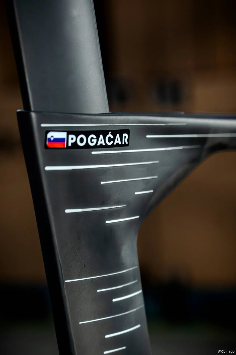 girodociclismo.com.br tadej pogacar com bicicleta inedita no tour de romandie modelo pode receber uma gigante coroa de 70 dentes image 5
