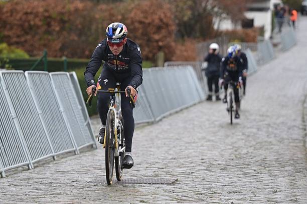 girodociclismo.com.br tadej pogacar concede entrevista antes do tour de flandres evenepoel e imprevisivel nao podemos perde lo de vista image