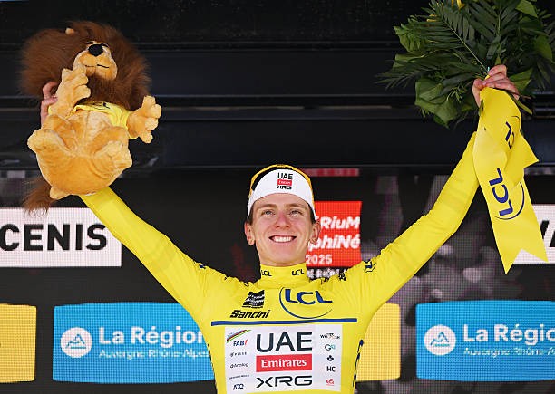Tadej Pogacar terá forte time para repetir João Almeida, UAE Emirates apresenta equipe para o Tour de Romandie 2026 3 girodociclismo.com.br tadej pogacar lidera forte time para renovar titulo de joao almeida uae emirates revela equipe para o tour de romandie image 1