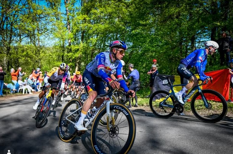 girodociclismo.com.br tensao desde a largada na liege bastogne liege image 4