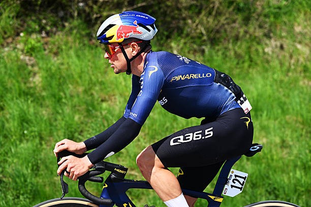 Tom Pidcock admite incerteza antes do Tour dos Alpes "posso acabar cansado para a Liège-Bastogne-Liège", assista o vídeo 2 girodociclismo.com.br tom pidcock admite incertezas ante image 1