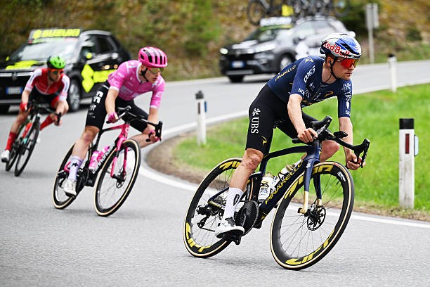 girodociclismo.com.br tom pidcock lamenta derrota no tour dos alpes pior de todos os tempos em cima de uma bicicleta image 2