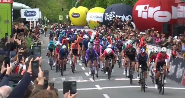 Tommaso Dati bate Tom Pidcock e vence a 1ª etapa do Tour dos Alpes; confira os resultados e a chegada 8 girodociclismo.com.br tomaso dati bate tom pidcock e vence a 1a etapa do tour dos alpes confira os resultados e a chegada image