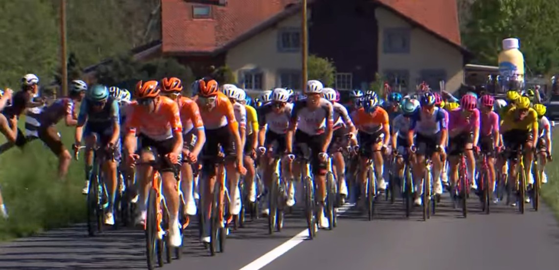 Tour de Romandie 2026: Tadej Pogacar vence a 2ª etapa e amplia a liderança, confira os resultados e a chegada 5 girodociclismo.com.br tour de romandie 2026 vence a 2a etapa tadej pogacar mantem a lideranca confira os resultados e a chegada image 6