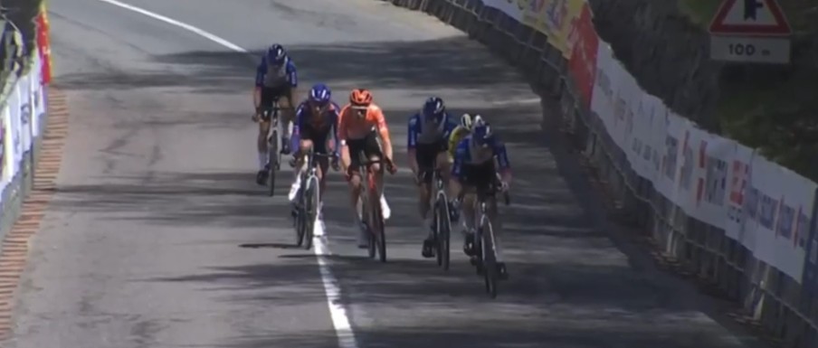 Tour dos Alpes 2026: Giulio Pellizzari vence a 2ª etapa e assume a liderança; confira os resultados e a chegada 8 girodociclismo.com.br tour dos alpes 2026 vence a 2a etapa e assume a lideranca confira os resultados e a chegada image 14