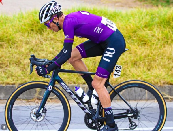 Tragédia no ciclismo: morre ex-ciclista da UAE Emirates, atleta faleceu tragicamente nesta sexta-feira 2 girodociclismo.com.br tragedia no ciclismo morte de cristian camilo munoz image
