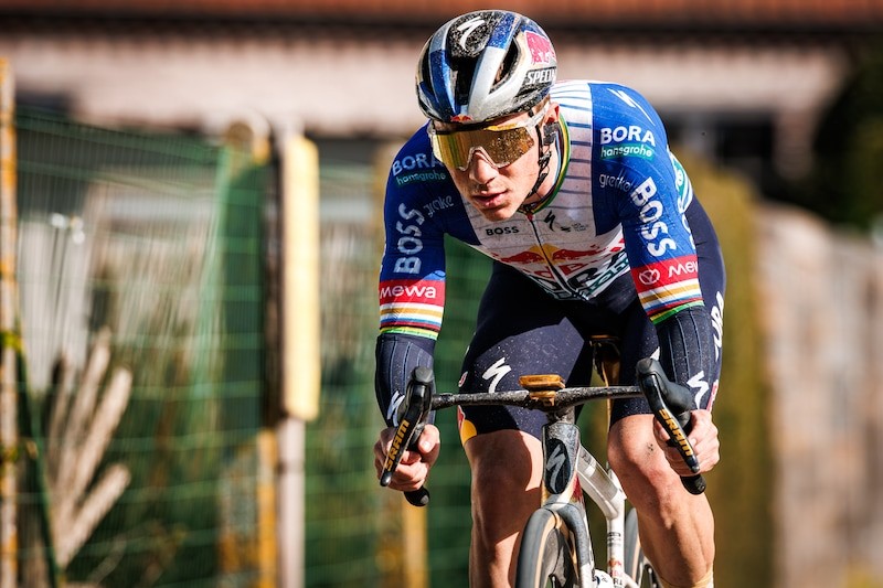 girodociclismo.com.br treinador de remco evenepoel deixa a red bull bora hansgrohe apos 10 anos image