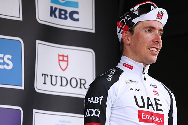 UAE Emirates revela forte equipe para Liège-Bastogne-Liège, Tadej Pogacar lidera poderoso esquadrão em busca de marca histórica 3 girodociclismo.com.br uae emirates revela equipe para liege bastogne liege tadej pogacar lidera forte time em busca de marca historica image 3