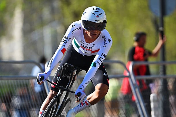 girodociclismo.com.br volta ao pais basco 2026 paul seixas vence o contrarrelogio da 1a etapa e assume a lideranca confira os resultados e a chegada image 1