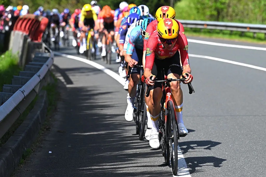 girodociclismo.com.br volta ao pais basco 2026 vence a 4a etapa paul seixas amplia a lideranca confira os resultados e a chegada image 2
