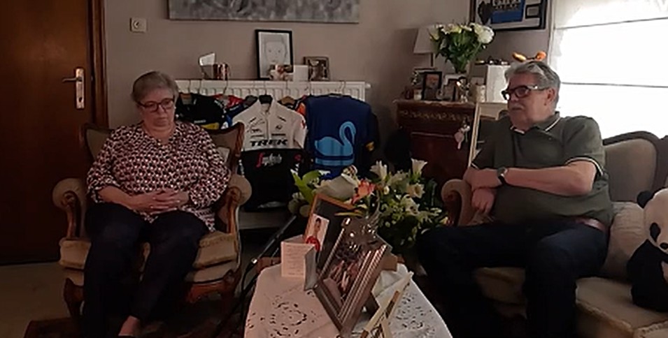 girodociclismo.com.br wout van aert cumpre promessa e homenageia ciclista falecido recebi uma mensagem dele as 4h15 da manha image 2