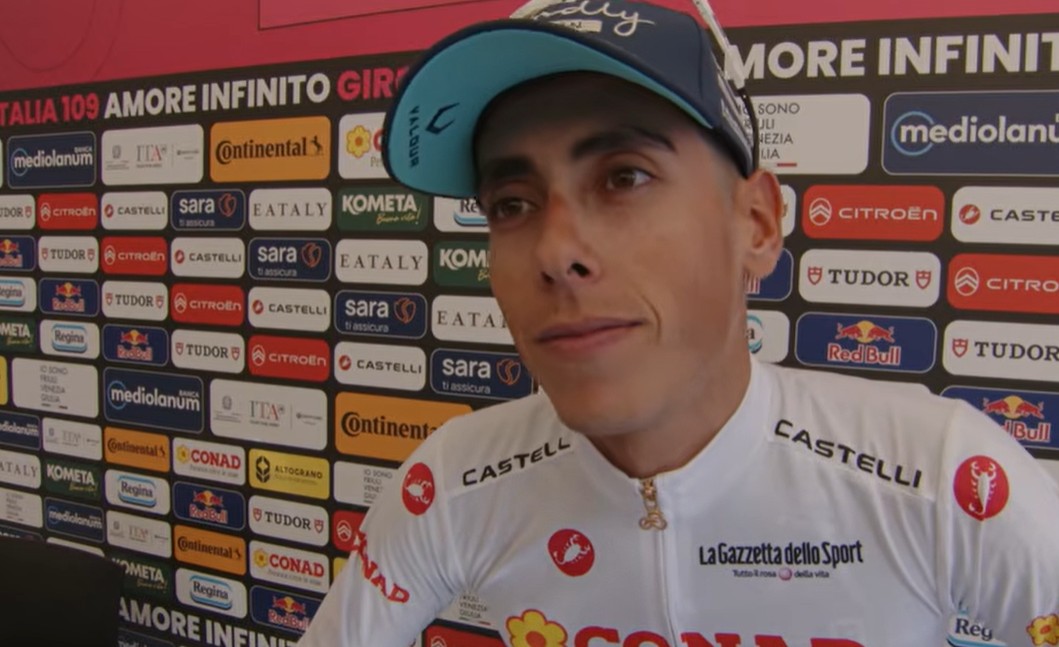 girodociclismo.com.br afonso eulalio mantem lideranca entre os jovens apos dura 16a etapa do giro ditalia 2026 image