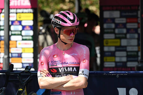 girodociclismo.com.br as vezes voce tem que aceitar suas derrotas jonas vingegaard brinca com mudancas antes da 17a etapa do giro ditalia image 1
