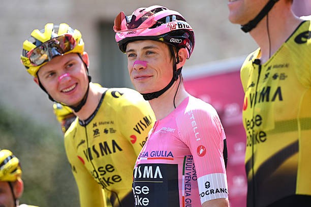 girodociclismo.com.br as vezes voce tem que aceitar suas derrotas jonas vingegaard revela mudancas antes da 17a etapa do giro ditalia image
