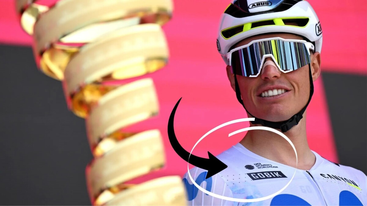 Giro d'Italia 2026: Capitão do WorldTour comete engano e utiliza uniforme feminino "tudo era do meu tamanho, até o bretelle" 2 girodociclismo.com.br enric mas enfrenta dificuldades em sua estreia no giro ditalia image 4