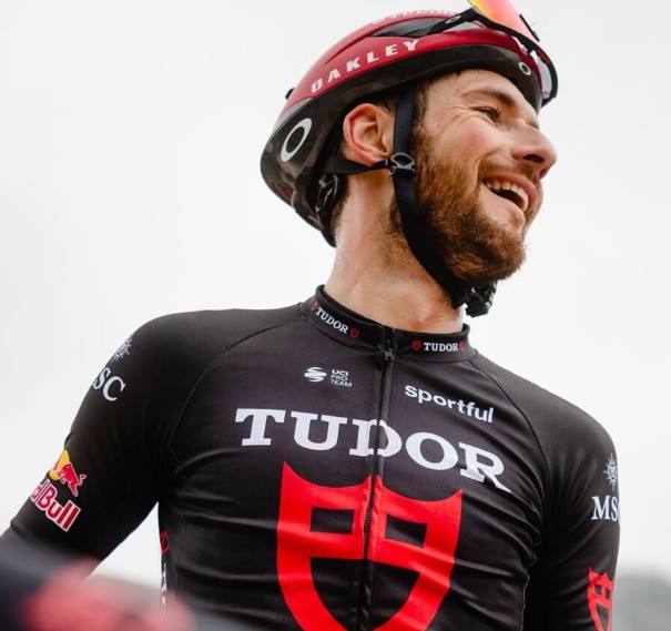girodociclismo.com.br favoritos a maglia ciclamino no giro ditalia 2026 image 3