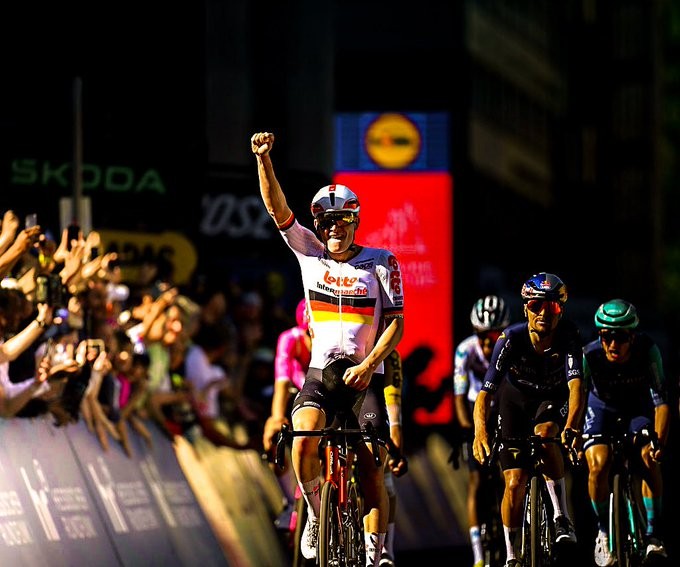 Georg Zimmermann bate Tom Pidcock e vence a Eschborn-Frankfurt 2026, confira os resultados e a chegada 7 girodociclismo.com.br georg zimmermann bate tom pidcock e vence a eschborn frankfurt 2026 confira os resultados e a chegada image 9