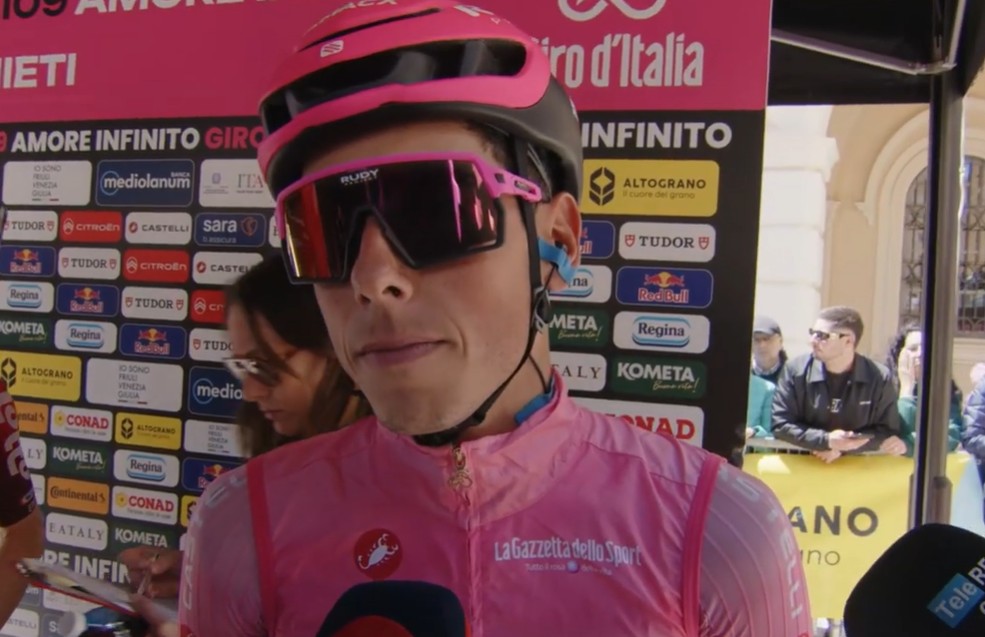 Giro d'Italia 2026: Afonso Eulálio confiante antes da largada "com certeza vou manter a liderança", assista o vídeo 1 girodociclismo.com.br giro ditalia 2026 afonso eulalio confiante antes da largada com certeza vou conseguir defender a lideranca assista o video image