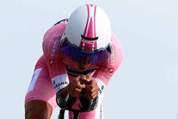 girodociclismo.com.br giro ditalia 2026 afonso eulalio fala com sinceridade apos seguir na lideranca achei que nao manteria a maglia rosa assista o video image 1