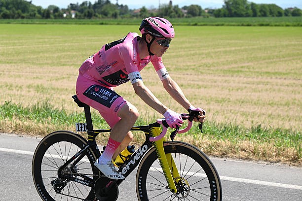 Giro d'Italia 2026: Alberto Contador analisa a estratégia de Jonas Vingegaard "é a coisa certa e mais inteligente a fazer" 1 girodociclismo.com.br giro ditalia 2026 alberto contador analisa a estrategia de jonas vingegaard e a coisa certa e mais inteligente a fazer image 1