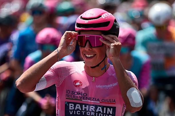 girodociclismo.com.br giro ditalia 2026 classificacao geral apos a 12a etapa afonso eulalio mantem a maglia rosa confira as classificacoes completas image