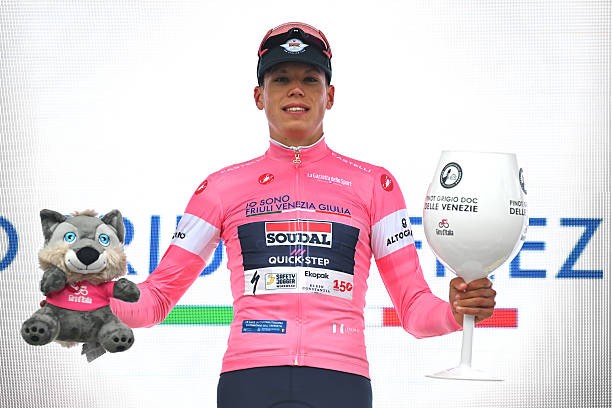 Giro d'Italia 2026: Classificação Geral após a 1ª etapa, Paul Magnier assume a Maglia Rosa, confira as classificações completas 1 girodociclismo.com.br giro ditalia 2026 classificacao geral apos a 1a etapa paul magnier assume a lideranca apos a vitoria confira as classificacoes completas image