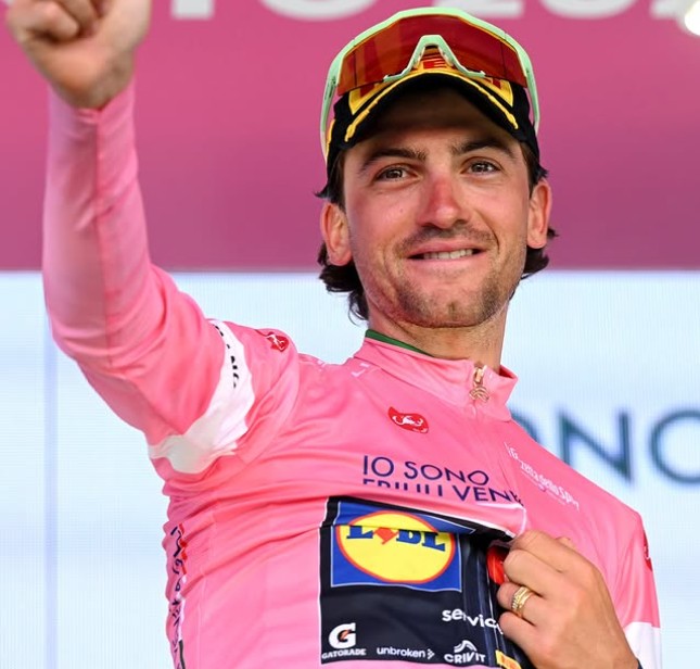 Giro d’Italia 2026: Classificação Geral após a 4ª etapa, Giulio Ciccone assume a liderança, confira as classificações completas 1 girodociclismo.com.br giro ditalia 2026 classificacao geral apos a 4a etapa guillermo silva mantem a lideranca apos final explosivo confira as classificacoes completas image 11