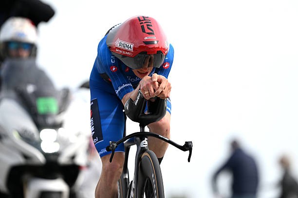 girodociclismo.com.br giro ditalia 2026 filippo ganna vence a 10a etapa afonso eulalio perde a maglia rosa confira os resultados e a chegada image 7