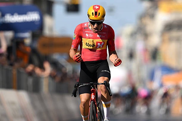 girodociclismo.com.br giro ditalia 2026 fuga triunfa e fredrik dversnes vence a 15a etapa jonas vingegaard segue lider confira os resultados e a chegada image 4