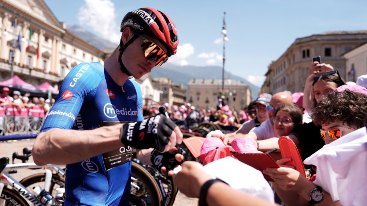 girodociclismo.com.br giro ditalia 2026 jonas vingegaard fala antes da largada sera em ritmo total vamos para a vitoria assista o video image