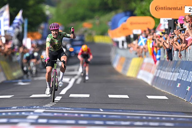 Giro d’Italia 2026: Michael Valgren vence a 17ª etapa, Jonas Vingegaard segue líder, confira os resultados e a chegada 10 girodociclismo.com.br giro ditalia 2026 michael valgren vence a 17a etapa jonas vingegaard segue lider confira os resultados e a chegada image 2