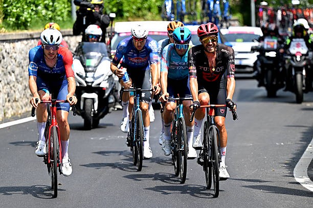 girodociclismo.com.br giro ditalia 2026 sepp kuss vence a 20a etapa jonas vingegaard e o virtual campeao confira os resultados e a chegada image 4