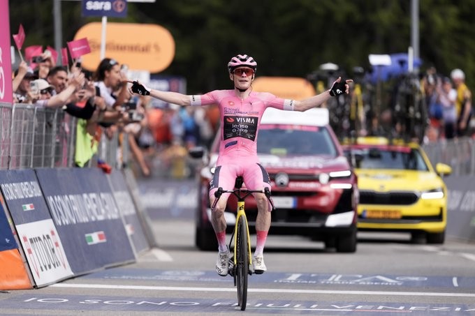 Giro d’Italia 2026: Jonas Vingegaard vence a 16ª etapa e amplia a liderança, confira os resultados e a chegada 1 girodociclismo.com.br giro ditalia 2026 vence a 16a etapa jonas vingegaard segue lider confira os resultados e a chegada image 20