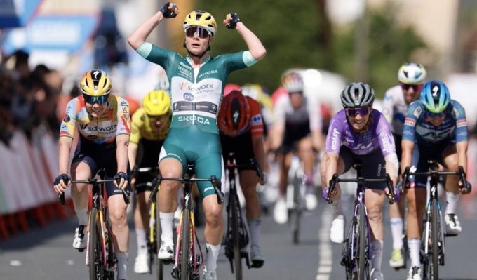 Vuelta a España Feminina 2026: Lotte Kopecky vence a 4ª etapa e assume a liderança, confira os resultados e a chegada 6 girodociclismo.com.br image image 14