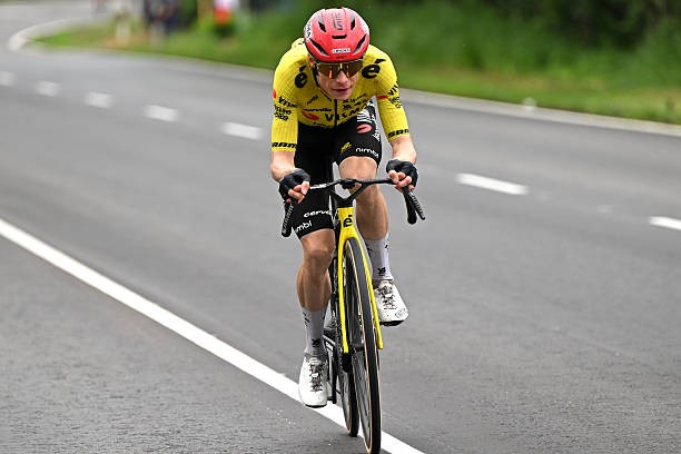 "Jonas Vingegaard não piorou, Tadej Pogacar é que melhora" Alberto Contador analisa os rivais no Tour de France, assista o vídeo 4 girodociclismo.com.br jonas vingegaard nao esta em declinio pogacar e que melhora alberto contador analisa os rivais no tour de france assista o video image 3