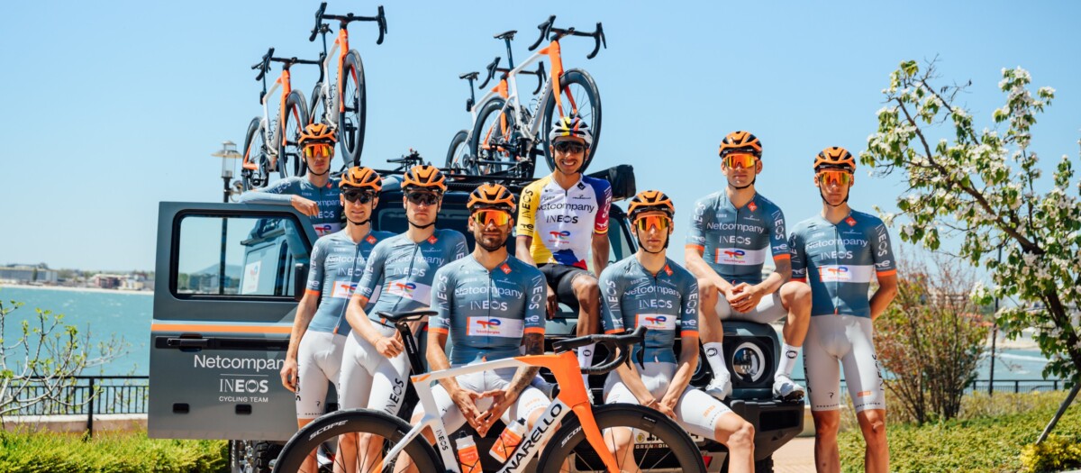 Netcompany INEOS revela forte time para o Giro d’Italia 2026, equipe com 2 líderes para desafiar Vingegaard, confira o anúncio oficial 1 girodociclismo.com.br novo capitulo netcompany ineos estreia no giro ditalia 2026 image 2
