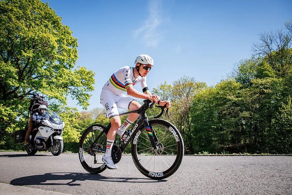Participação de João Almeida no Tour de France segue possível "ainda não está fechada" afirma diretor, assista o vídeo 1 girodociclismo.com.br participacao de joao almeida no tour de france segue possivel ainda nao esta fechada afirma diretor assista o video image 2