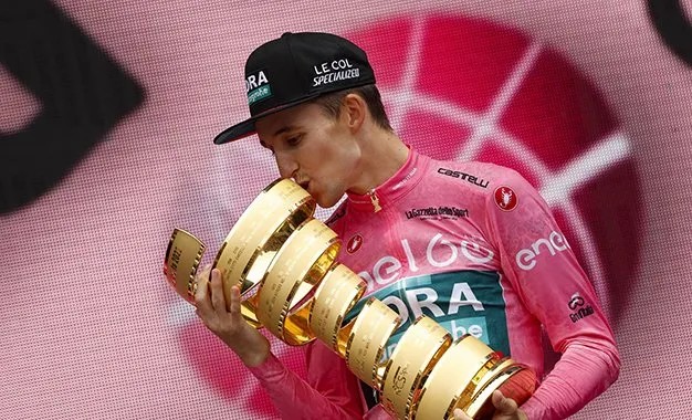 girodociclismo.com.br red bull bora anuncia equipe para o giro ditalia time tera 2 lideres para enfrentar jonas vingegaard confira o anuncio image 2