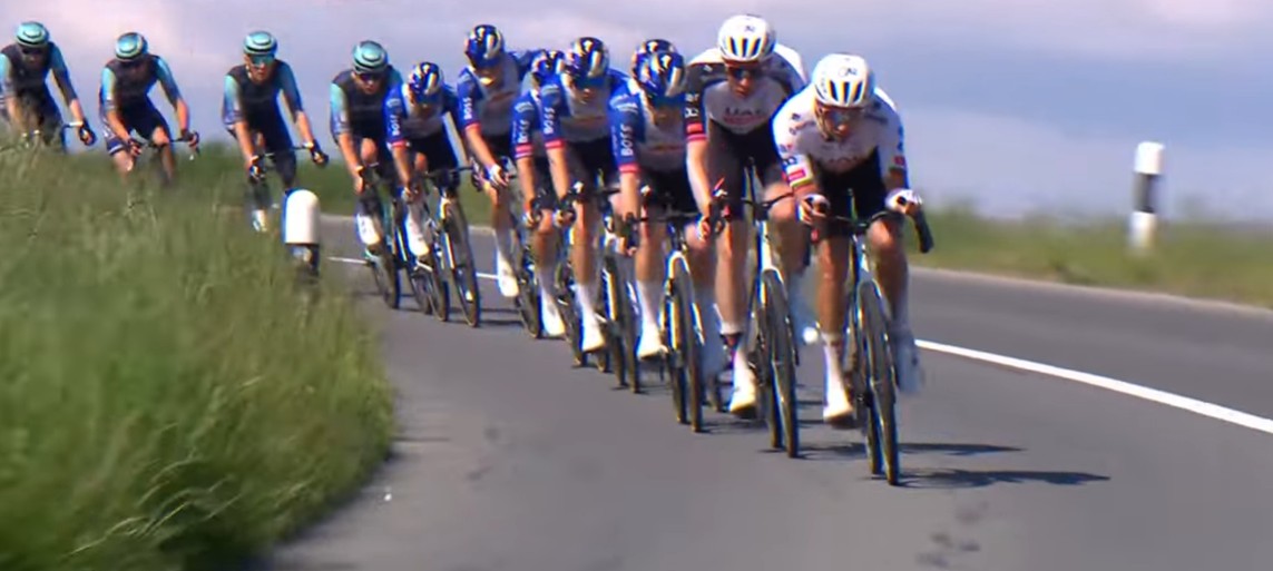 Tour de Romandie 2026: Dorian Godon vence a 3ª etapa, Tadej Pogacar mantém a liderança, confira os resultados e a chegada 4 girodociclismo.com.br tour de romandie 2026 image 3