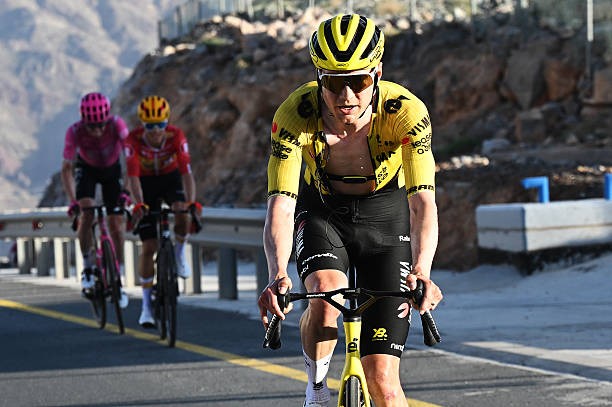 girodociclismo.com.br um dos principais gregarios de jonas vingegaard revela que sofreu forte queda antes do giro ditalia o desconforto persiste image 2