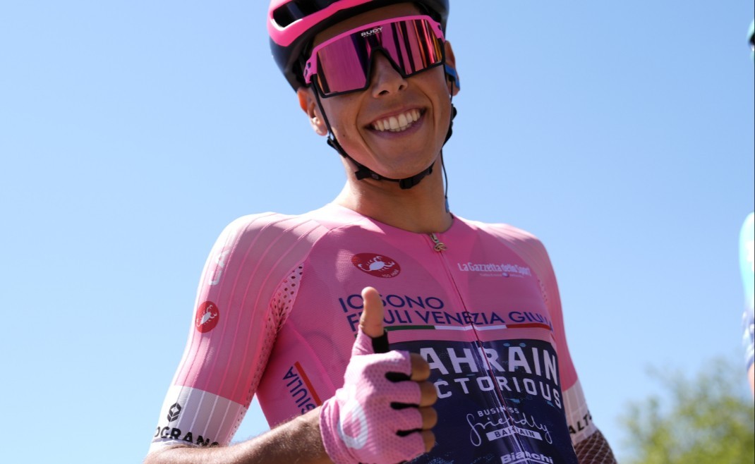 girodociclismo.com.br afonso eulalio negocia novo contrato apos o giro ditalia valores sao 5 a 6 vezes maiores que o contrato atual image