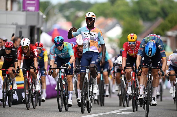 girodociclismo.com.br biniam girmay comandara a nsn no tour de france 2026 equipe revela sua lista de largada final image 2