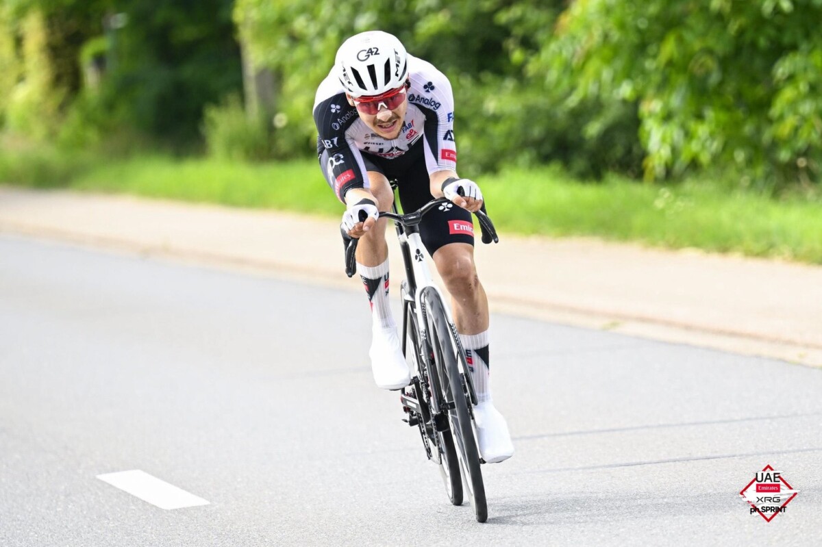 Baloise Belgium Tour: Biniam Girmay vence a 1ª etapa em final eletrizante, confira os resultados e a chegada 5 girodociclismo.com.br biniam girmay vence a 1a etapa do baloise belgium tour em final eletrizante confira os resultados e a chegada image 8