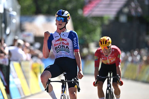 Critérium du Dauphiné 2026: Classificação Geral após a 6ª etapa, Luke Tuckwell assume a liderança com grandes mudanças, confira as classificações completas 1 girodociclismo.com.br criterium du dauphine 2026 classificacao geral apos a 6a etapa paul seixas assume a lideranca confira as classificacoes completas image