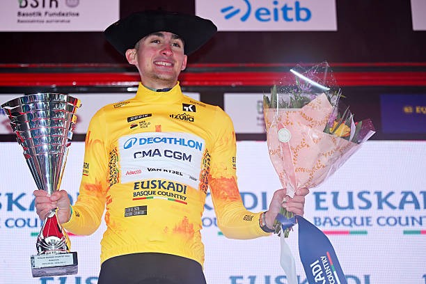 girodociclismo.com.br criterium du dauphine 2026 paul seixas fala antes da competicao e bom reencontrar ciclistas que venci no pais basco image 2