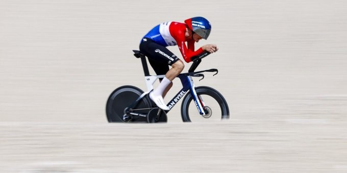 Decathlon cancela apresentação ao Tour de France após doenças, Paul Seixas realiza treinos indoor e está confirmado 4 girodociclismo.com.br decathlon cancela apresentacao ao tour de france apos doencas paul seixas realiza treinos indoor e esta confirmado apos queda image 3