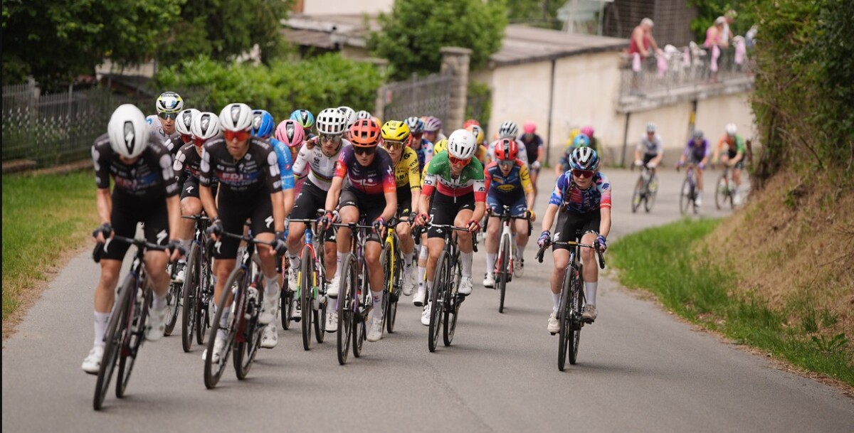 girodociclismo.com.br demi vollering vence o giro ditalia elisa longo borghini vence a ultima etapa confira os resultados e a chegada image 12