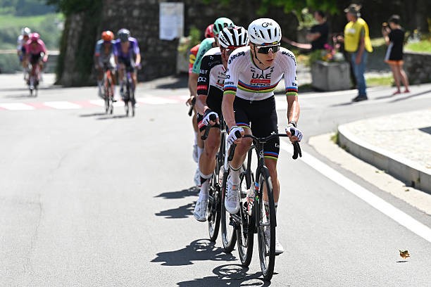 Tadej Pogacar provoca desânimo no pelotão "desilusão é a primeira palavra que me vem à mente" afirma ciclista do WorldTour 2 girodociclismo.com.br desilusao e a primeira que me vem a mente tadej pogacar provoca desanimo no pelotao apos amplo dominio image 2
